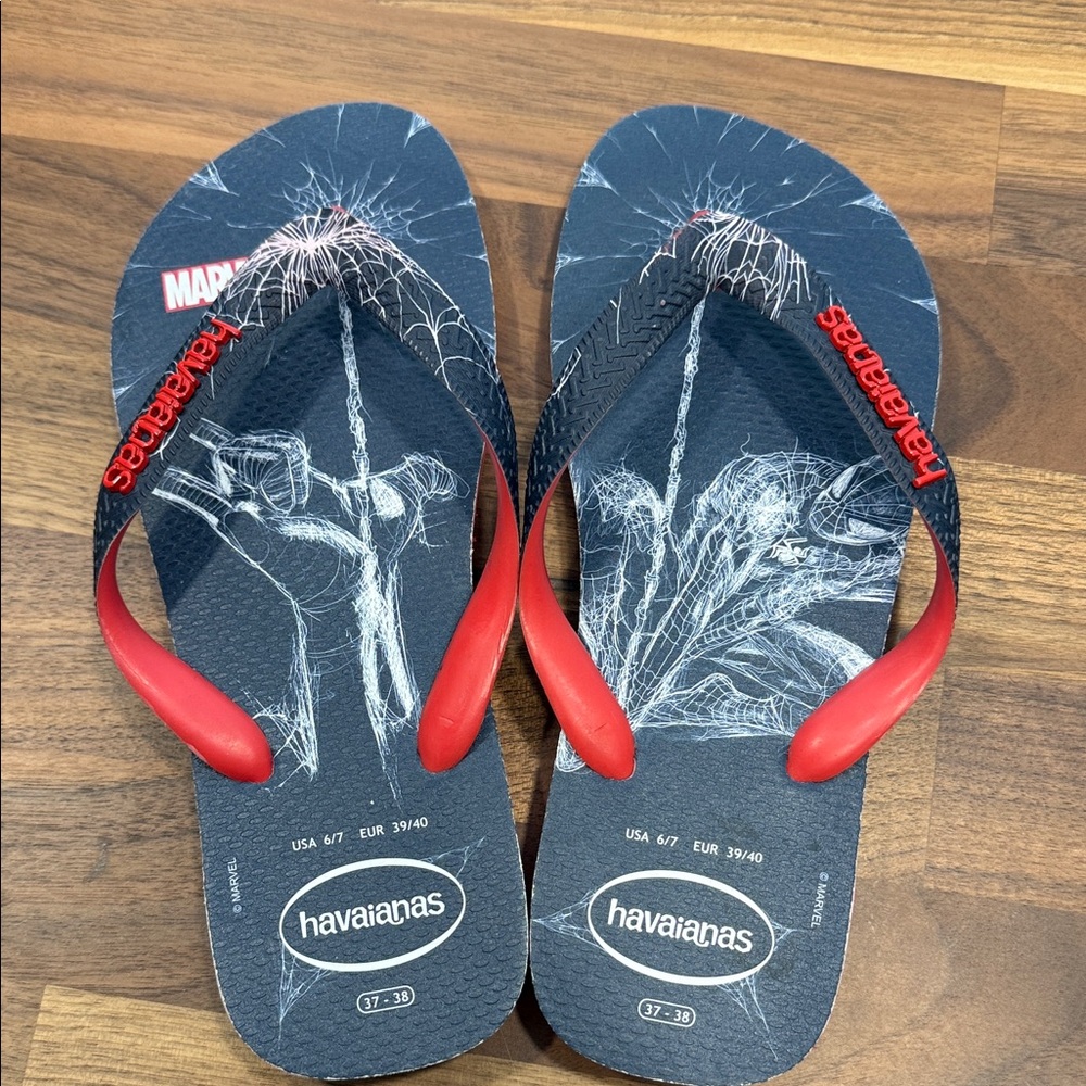Havaianas Spider-Man Blue and Red Flip Flops